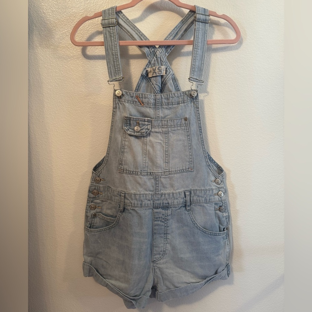 We The Free Light Wash Denim Short Overalls